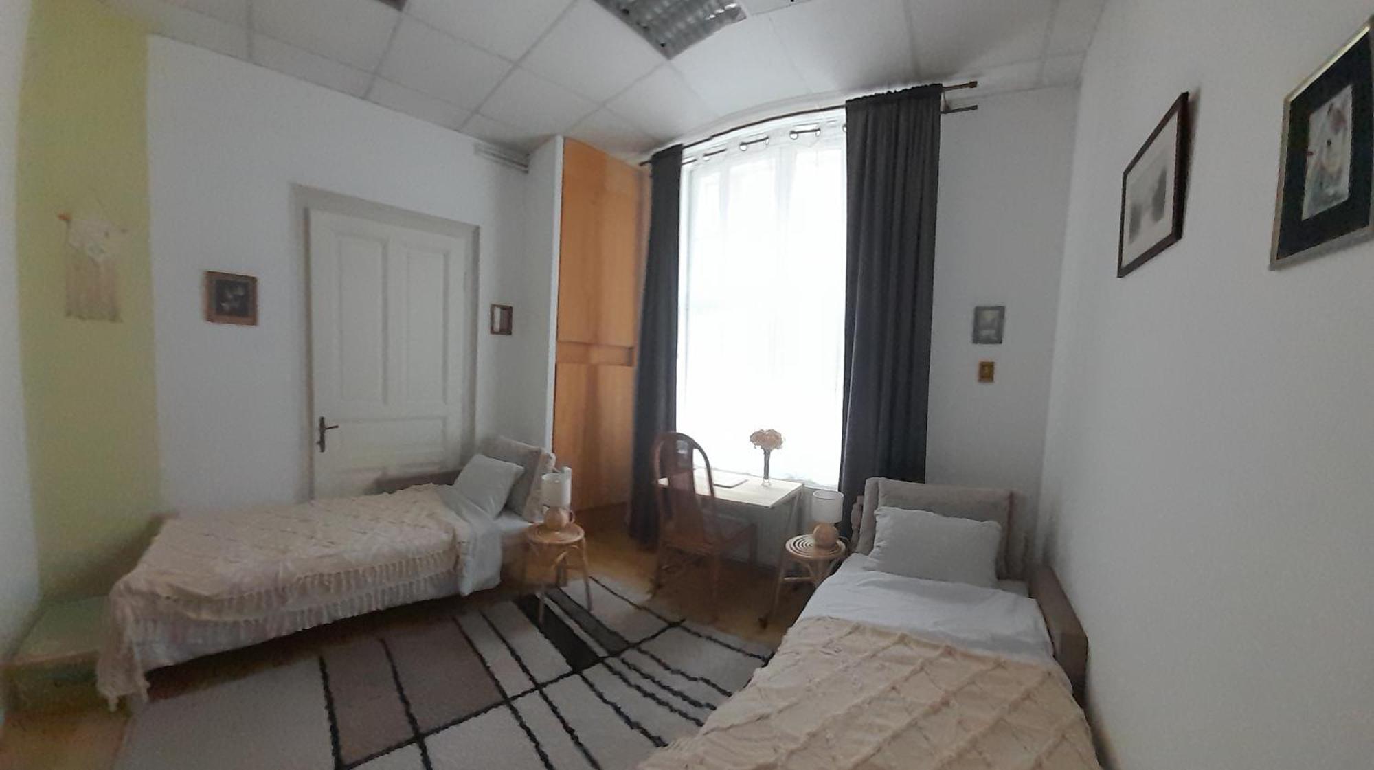 Apartamento Lennon Vinkovci Exterior foto